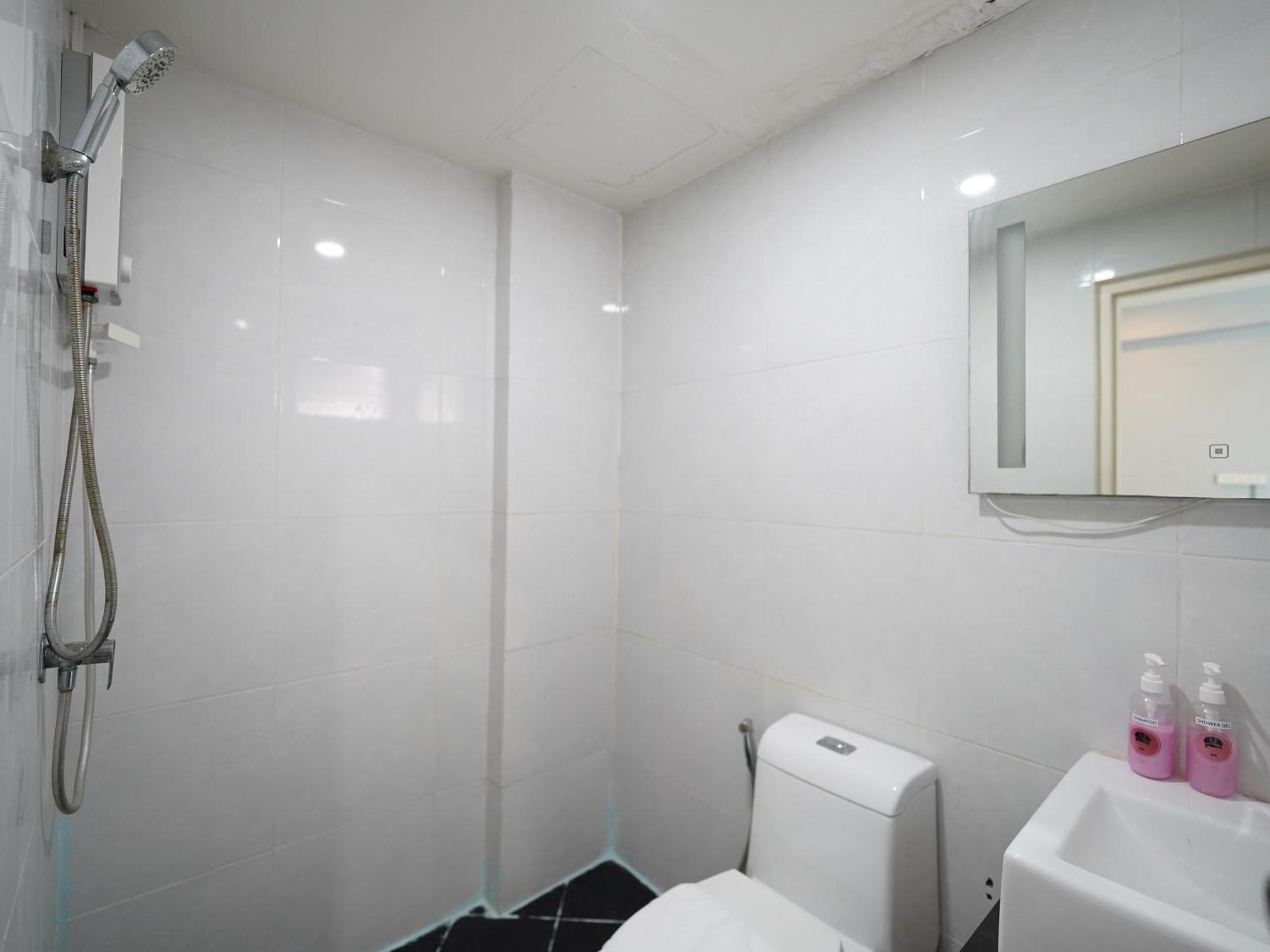 Roomquest Bangkok Don Mueang Airport Camera foto